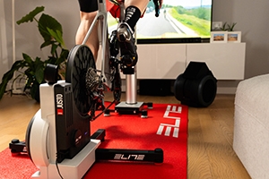 エリート　インタラクティブトレーナー試乗体験