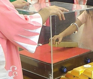 佐渡金山の金塊つかみ体験を実施します!